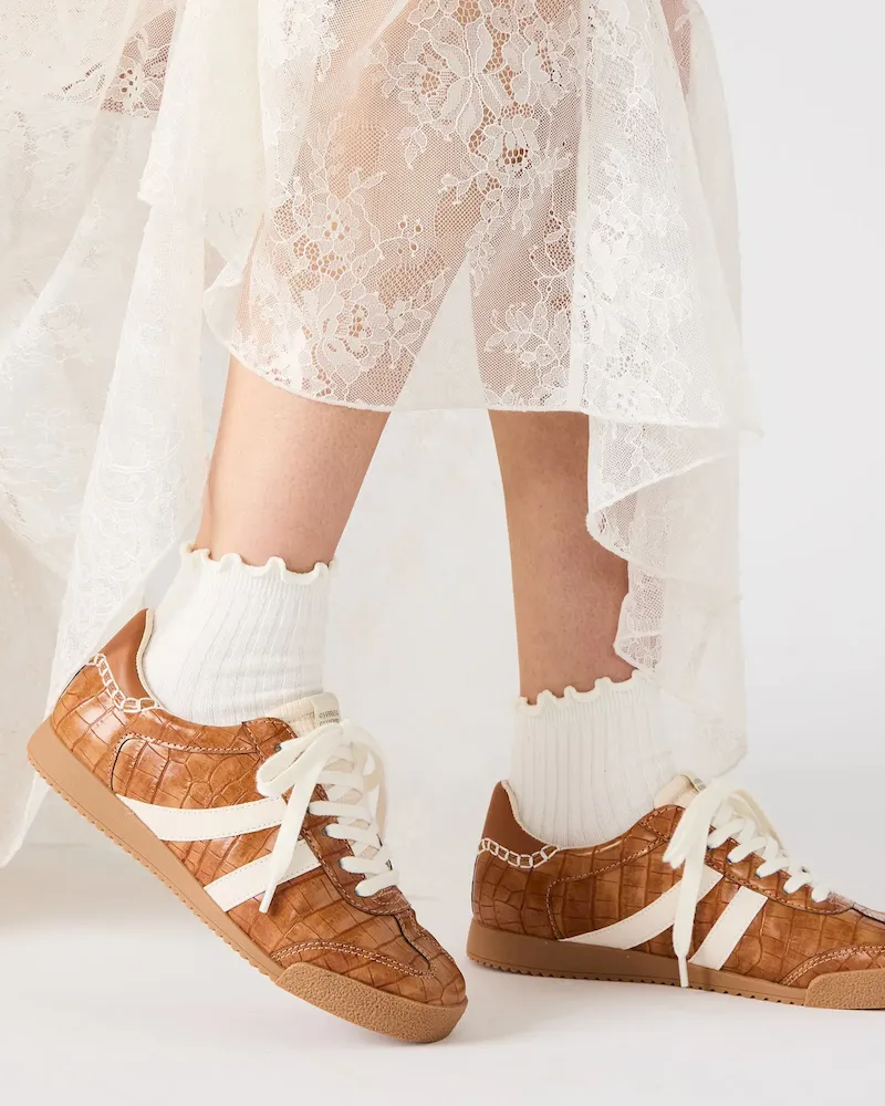 Hudsin Sneaker And Lettuce Edge Socks Bundle