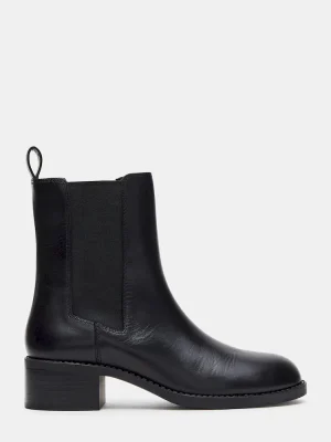 Kaplan Black Leather