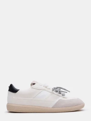 Sporty White